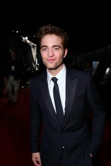 Golden Globes 2011 - Robert-Pattinson-At-The-Golden-Globes-2011.jpg