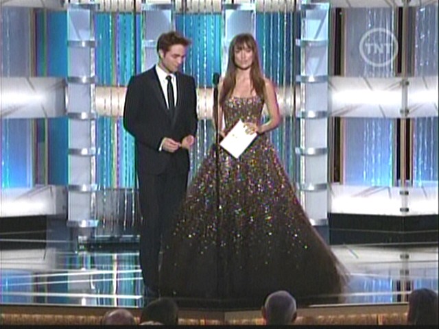 Golden Globes 2011 - stage-8.jpg