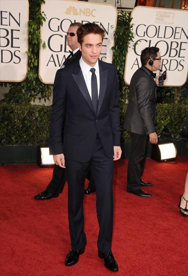 Golden Globes 2011 - robert-gg.jpg