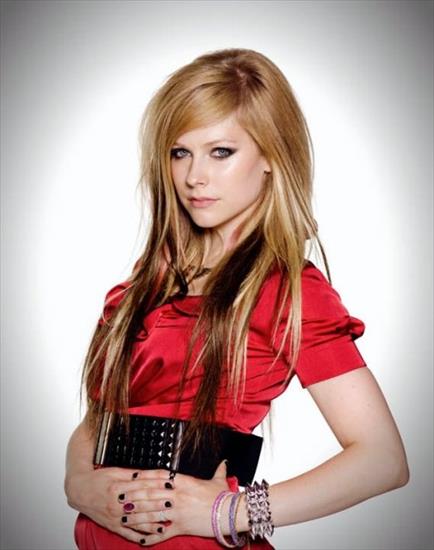 Avril Lavigne - 34725521.jpg
