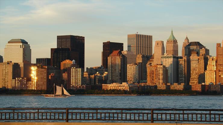 Ameryka, Ameryka - Manhattan from Jersey City 1366x768.jpg