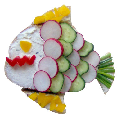 Dekorowanie jedzenia - kanapka rybka.jpg