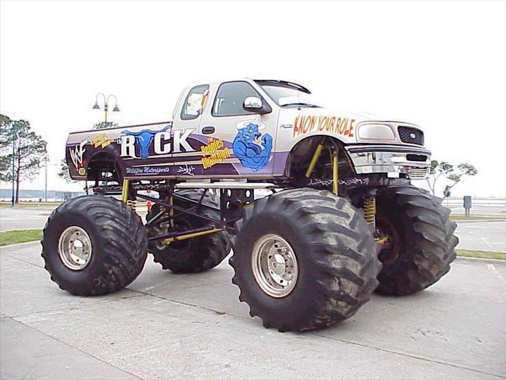  Monster-truck - Monster 12.jpg