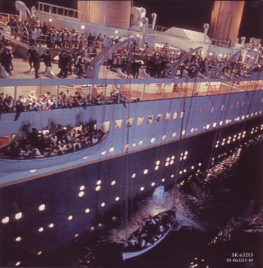 Titanic Music From The Motion Picture - Titanic Inside 12.jpg