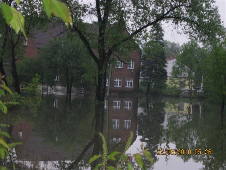 Zabrze powódź 2010 - powódź.jpg 32.jpg