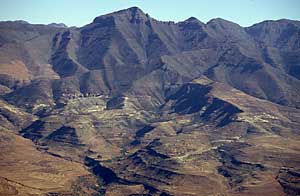 Lesotho - lesoto gory smocze.jpg