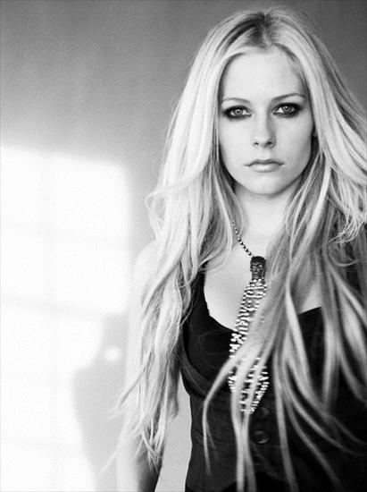 Photoshoot - Avril Lavigne Sesja 122.jpg