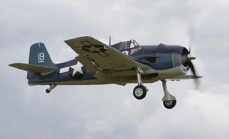 Samoloty - II wojna - WW2-46.jpg