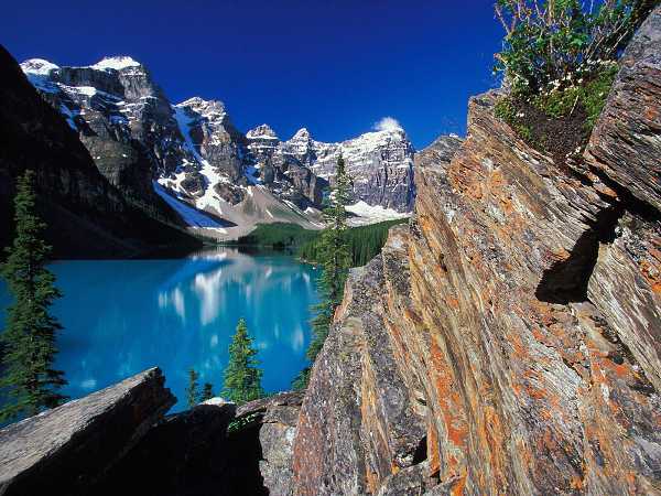 Kanada - Moraine Lake and Valley of the Ten Peaks, Banff National Park, Canada.jpg