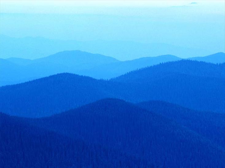 Tapety - Niebieskie góry.jpg