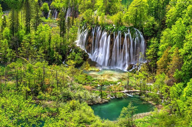 - wodospady - Chorwacja - Plitvice wodospad.jpg