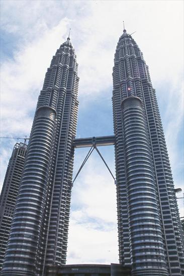 Najwyższe budynki świata - petronas-tower-1.jpg