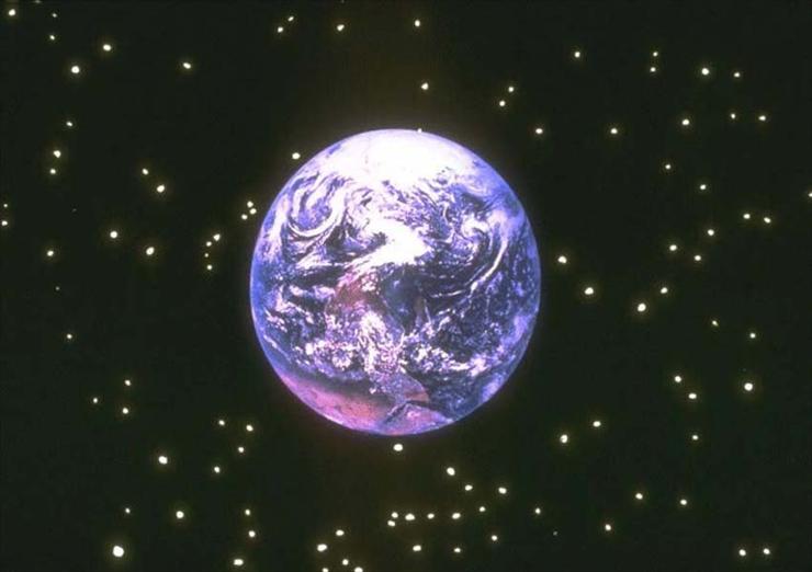 Kosmos - Ziemia 1.jpg