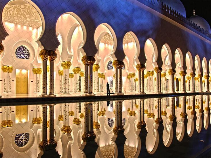 ALBUM NATIONAL GEOGRAPHIC - zayed-mosque-abu-dhabi_35196_990x742.jpg